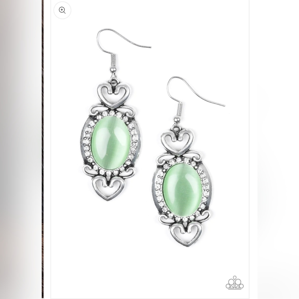 Port Royal Princess Green Moonstone 💚 Earrings Rhinestones Silver